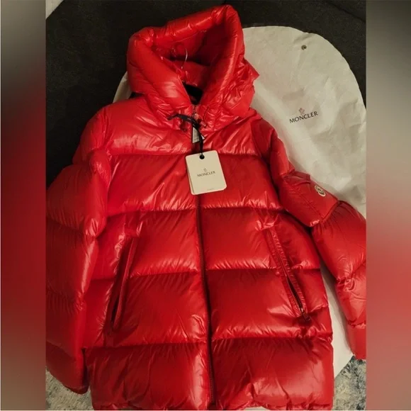 Moncler Ecrins jacket in Red size 5 which is equivalent to XL - Picture 5 of 6